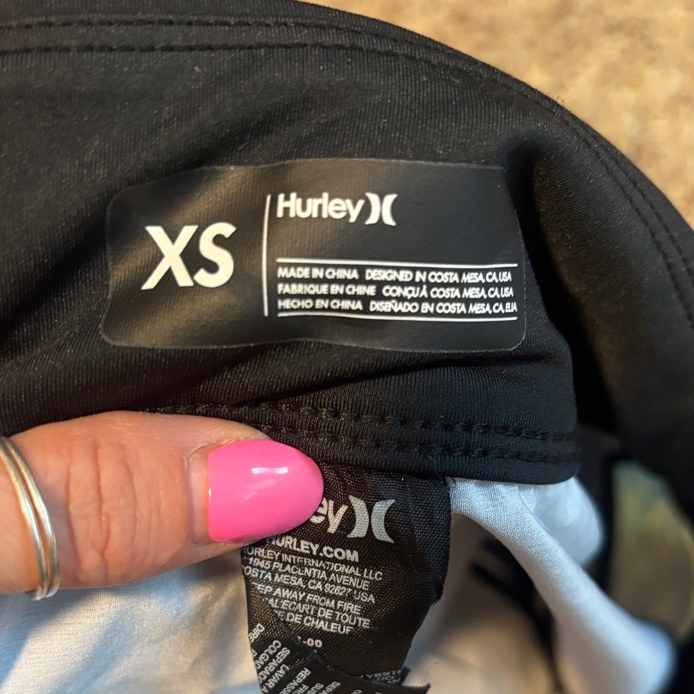 Hurley "Rainbow Shave Ice" shorts - Picture 2 of 3